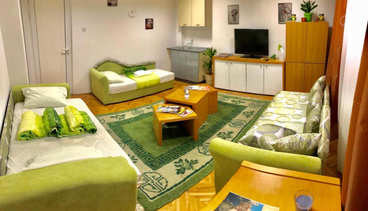 Twc Hostel Belgrade Luaran gambar
